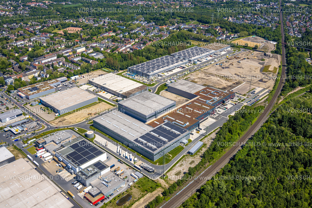Gelsenkirchen230511477 | Luftbild, Industriepark Schalker Verein, Europastraße, bilstein group, Dokas Handelsgesellschaft mbH, Gelsenkirchen-Bulmke-Hüllen, Gelsenkirchen, Ruhrgebiet, Nordrhein-Westfalen, Deutschland