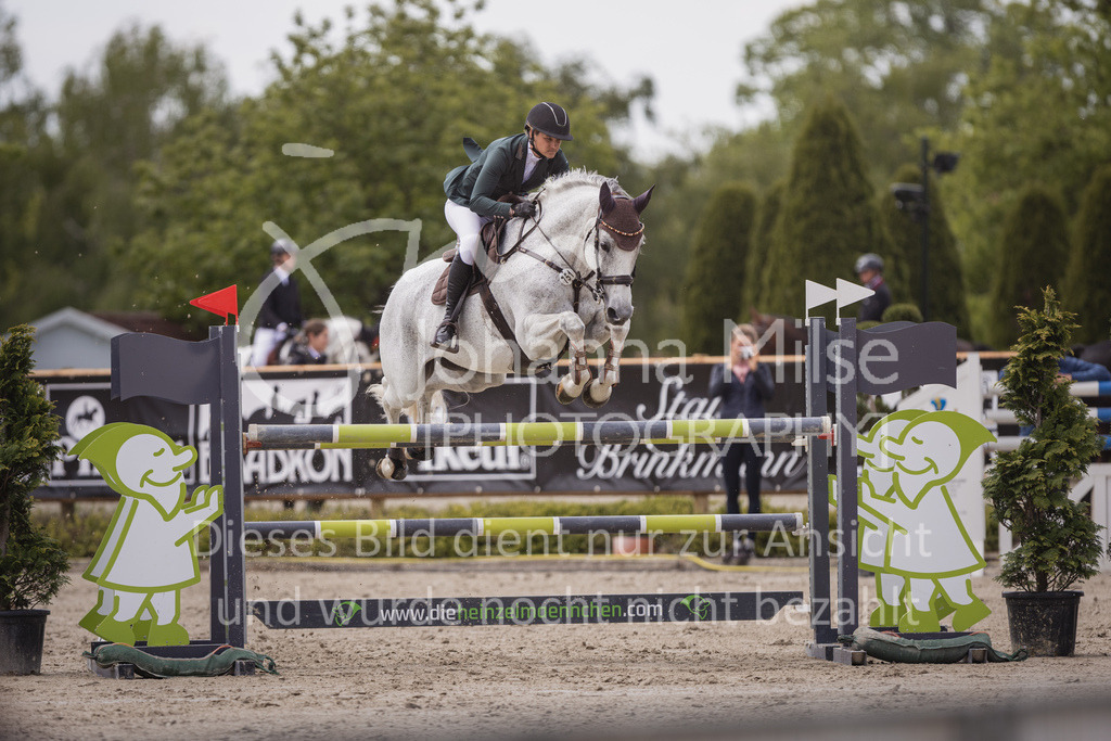 230519_MayDays_M2-Spr_Amateure-316 | Deine schönsten Turniermomente als professionelle Fotos! Entdecke hochwertige Pferdesport-Fotografie im Online-Shop. Jetzt Fotos finden & bestellen!