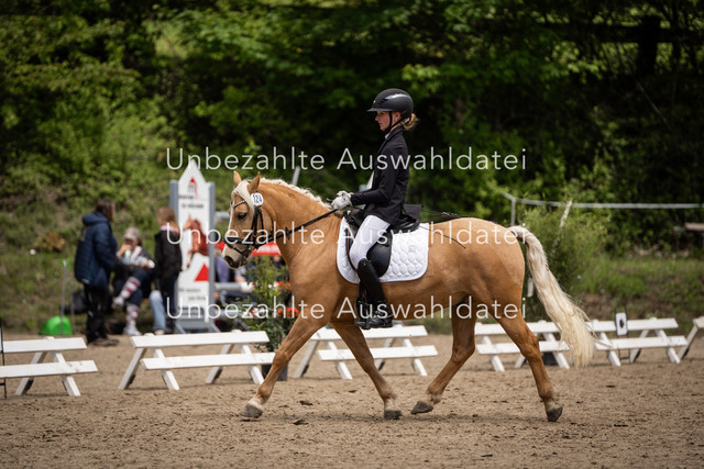 Bad_Meinberg_05050 | saradresslerfotografie - Realisiert mit Pictrs.com