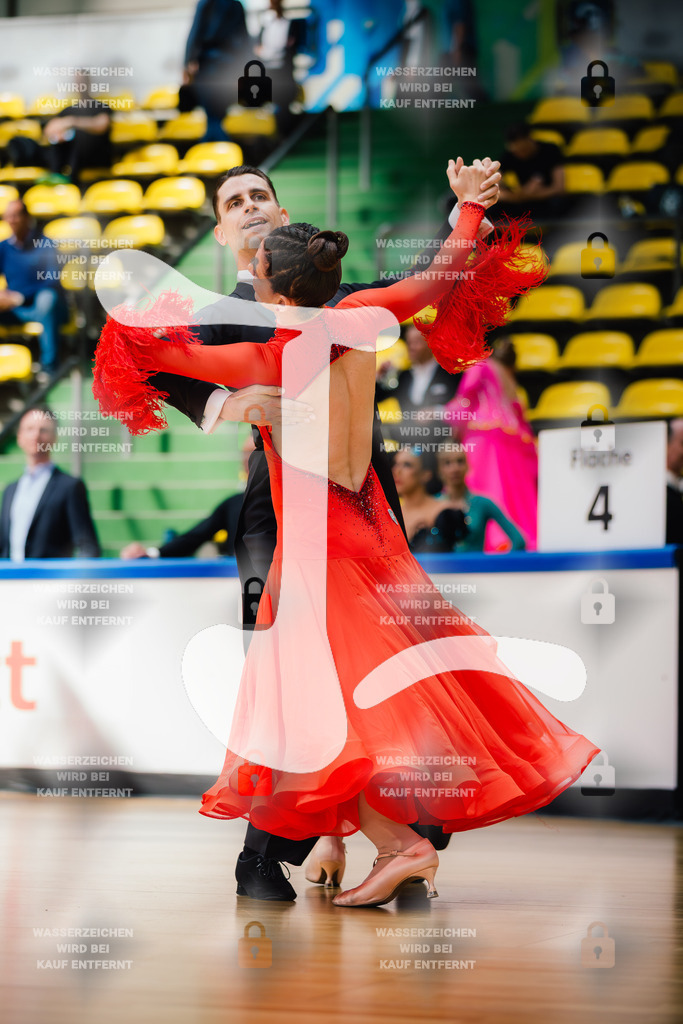 Hessen Tanzt WDSF Open Senior I Standard 22nd (22) David Heiland _ Irina Akalowski (TSK Residenz Dresden)-2025-05-17-7134 | Webshop for digital downloads and prints of dance sport, event & show photographer Julian Link - Realisiert mit Pictrs.com