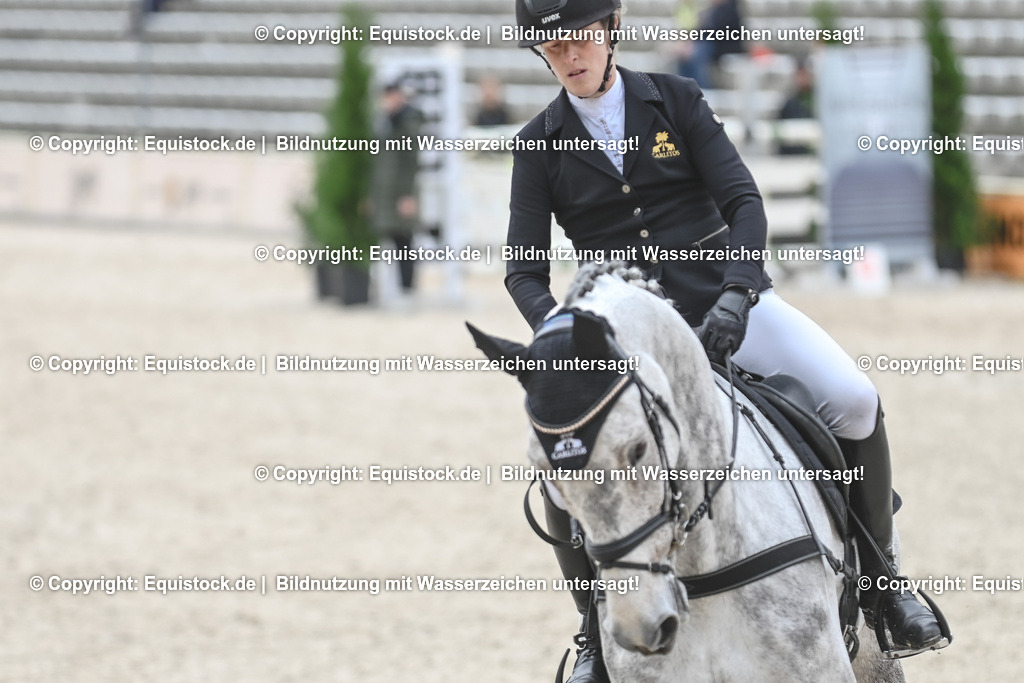 20230514_CCI4_Springen_0355 | equistock