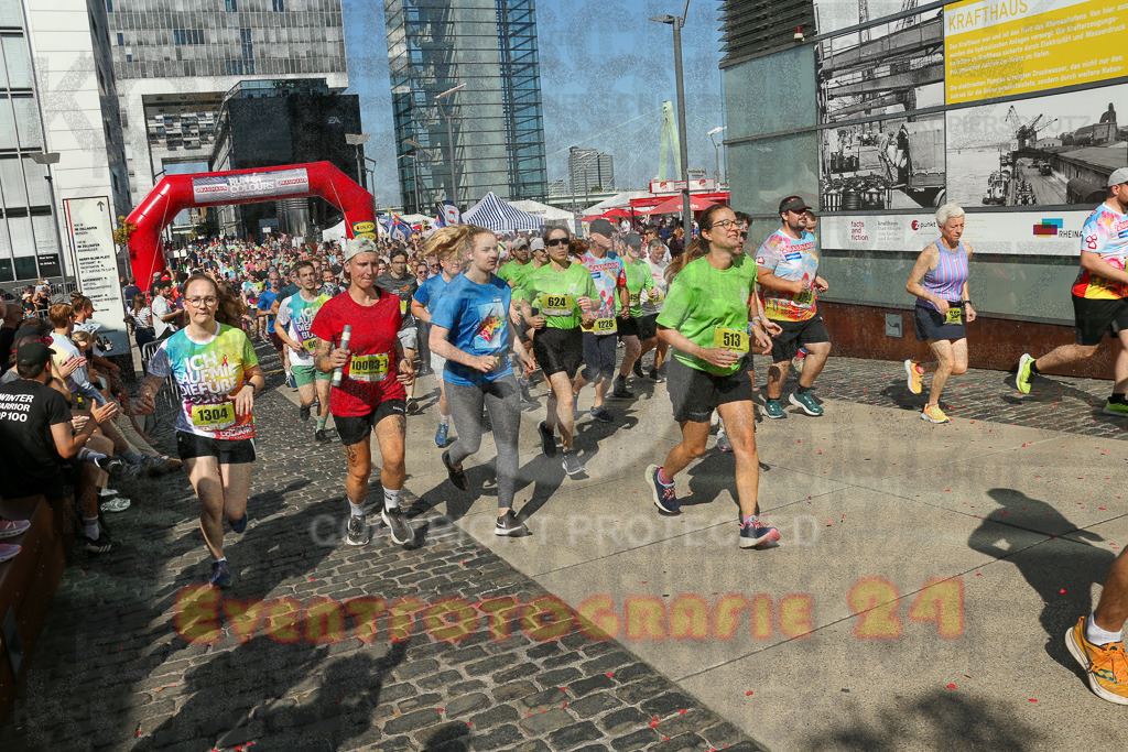 240921_1430_EX1_3757 | Sportfotografie im Rhein-Sieg Kreis, Köln, Bonn, NRW, Rheinland Pfalz, Hessen, etc. Unser Tätigkeitsfeld umfasst den Laufsport vom Volkslauf über den Marathon, Duathlon, Triathon bis zum Ultralauf wie Kölnpfad Ultra oder Schindertrail.