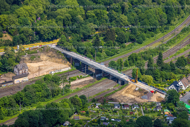 Bochum220503366 | Luftbild, Sperrung und Baustelle für Neubau Brücke Lohring über die Bahngleise, Grumme, Bochum, Ruhrgebiet, Nordrhein-Westfalen, Deutschland