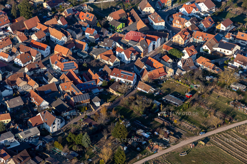 staubgasse | Luftbild: staubgasse im Ortsteil Arzheim in Landau im Bundesland Rheinland-Pfalz in Deutschland. Foto: IMG_130763.jpg vom 09.03.2022 durch ©2025 Werner Riehm fly-foto.de/copyright - Realisiert mit Pictrs.com