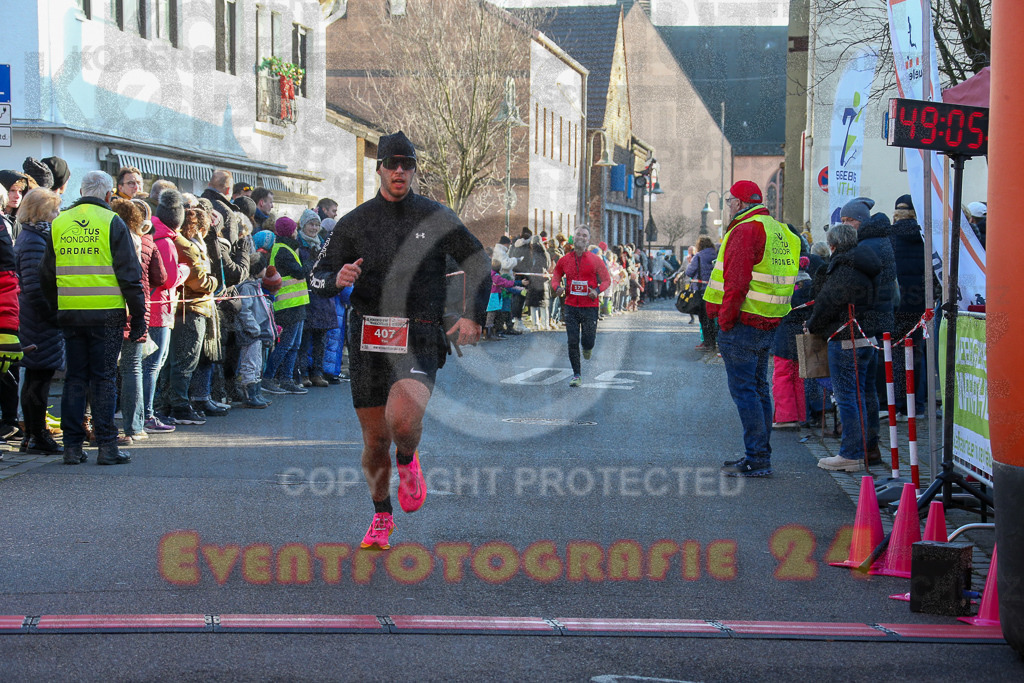 241201_1225_EX1_2040 | Sportfotografie im Rhein-Sieg Kreis, Köln, Bonn, NRW, Rheinland Pfalz, Hessen, etc. Unser Tätigkeitsfeld umfasst den Laufsport vom Volkslauf über den Marathon, Duathlon, Triathon bis zum Ultralauf wie Kölnpfad Ultra oder Schindertrail.