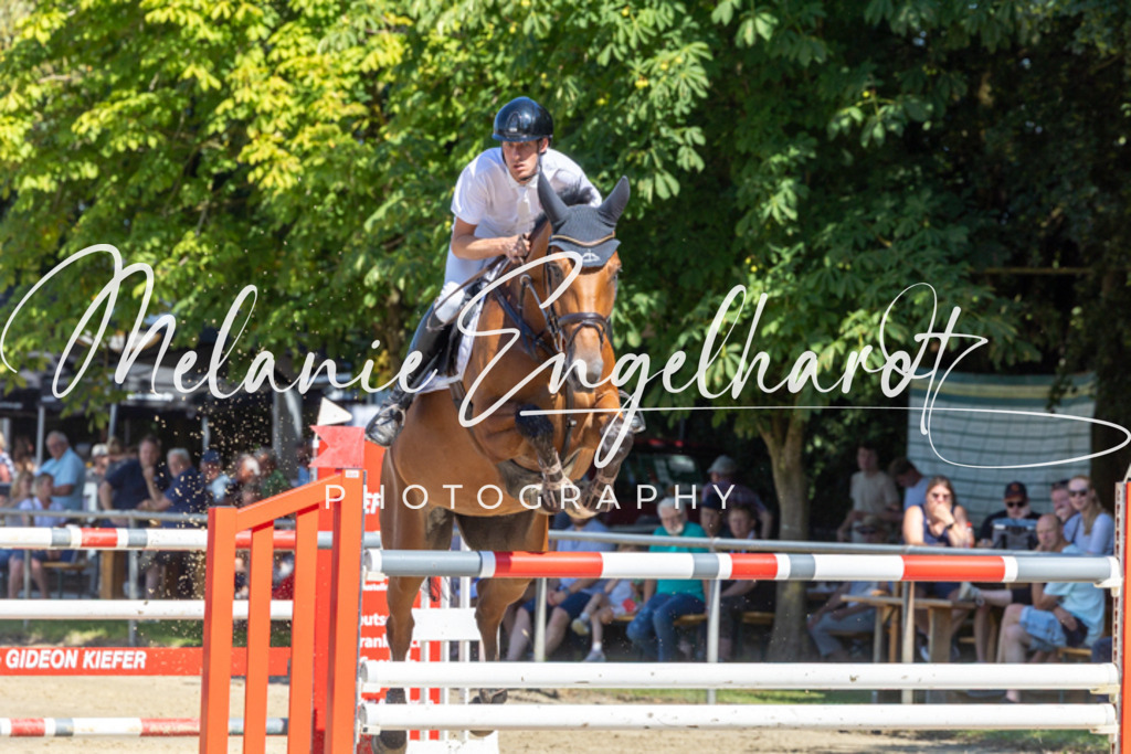 7I8A3089 | melanie-engelhardt-photography - Realisiert mit Pictrs.com