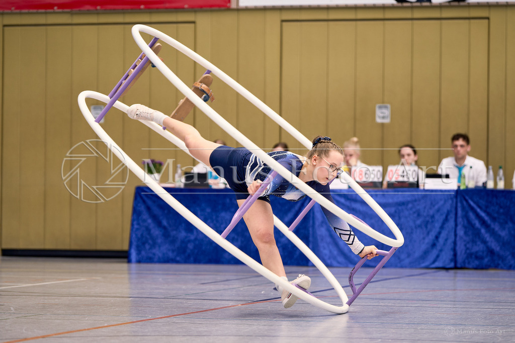 B-DSC00297 | Professionelle Sportfotografie in Hamburg, Schleswig-Holstein und Niedersachsen – spezialisiert auf Rhönrad, Geräteturnen, Leistungsturnen und rhythmische Sportgymnastik. Bundesweite Begleitung von Rhönrad-Events. Jetzt Sport-Fotos - Realisiert mit Pictrs.com