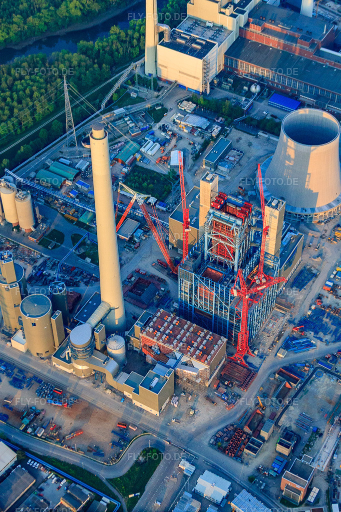 Luftbild: Baustelle zur Erweiterung des Rheinhafen-Dampfkraftwerk Karlsruhe der EnBW Energie Baden-Württemberg AG im Ortsteil Daxlanden in Karlsruhe im Bundesland Baden-Württemberg in Deutschland.Foto: IMG_40247.jpg vom 22.04.2011 durch Werner Riehm/FLY-FOTO.deAuflösung des Originals: 3168 x 4752 pxWWW.ENBW.COM