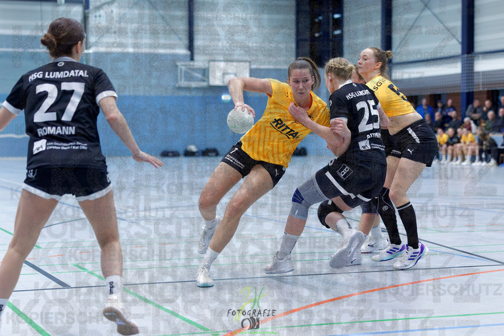 Handball Frauen Oberliga Mitte, HSG Eibelshausen/Ewersbach - HSG Lumdatal | Handball Frauen Oberliga Mitte, HSG Eibelshausen/Ewersbach - HSG Lumdatal am 21.02.2026 in Dietzhölztal-Steinbrücken (Sporthalle am Hammerweiher)Photo © 2026 - Jörg Heinrich - Realisiert mit Pictrs.com
