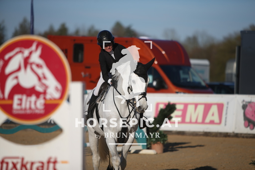 PP016018 | Willkommen bei Brunnmayr - Design & Fotografie – Ihrem Spezialisten für Reitturniere und Pferdeveranstaltungen in Oberösterreich, Salzburg und Bayern! Seit über 17 Jahren sind wir leidenschaftlich dabei.