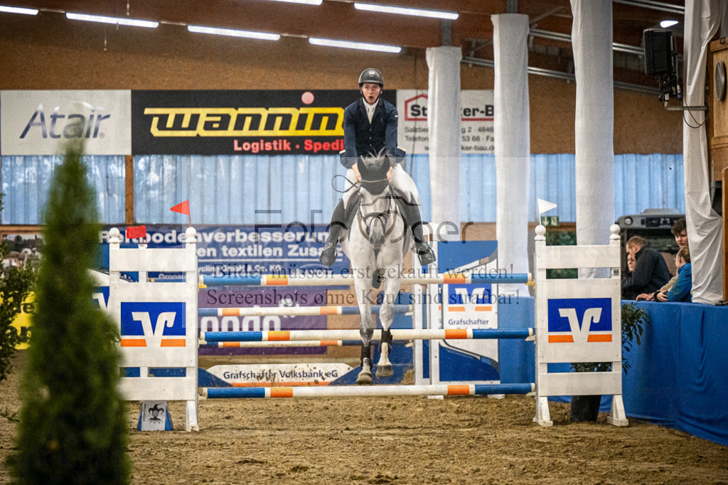 DOS_0995 | Entdecke hochwertige Reitturnierfotos von Foto Oger. Professionell, emotional und authentisch – jetzt Lieblingsmomente im Shop bestellen.Deutschlandweite Turnierfotografie. - Realisiert mit Pictrs.com