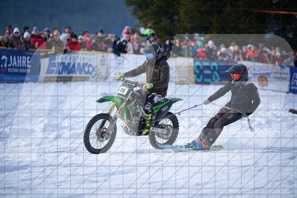 11. Holzknecht Skijöring | Skijöring am 24.01.2026: 11. Holzknecht Skijöring in Gosau am Dachstein, Oberösterreich, ÖsterreichFoto: © 2026 Martin Bihounek | mb-creative.eu