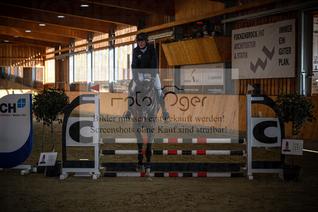 DOS_1573 | Entdecke hochwertige Reitturnierfotos von Foto Oger. Professionell, emotional und authentisch – jetzt Lieblingsmomente im Shop bestellen.Deutschlandweite Turnierfotografie. - Realisiert mit Pictrs.com