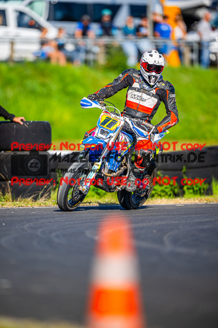 MaZZes_FotoMatrix_230916_1050 | S1