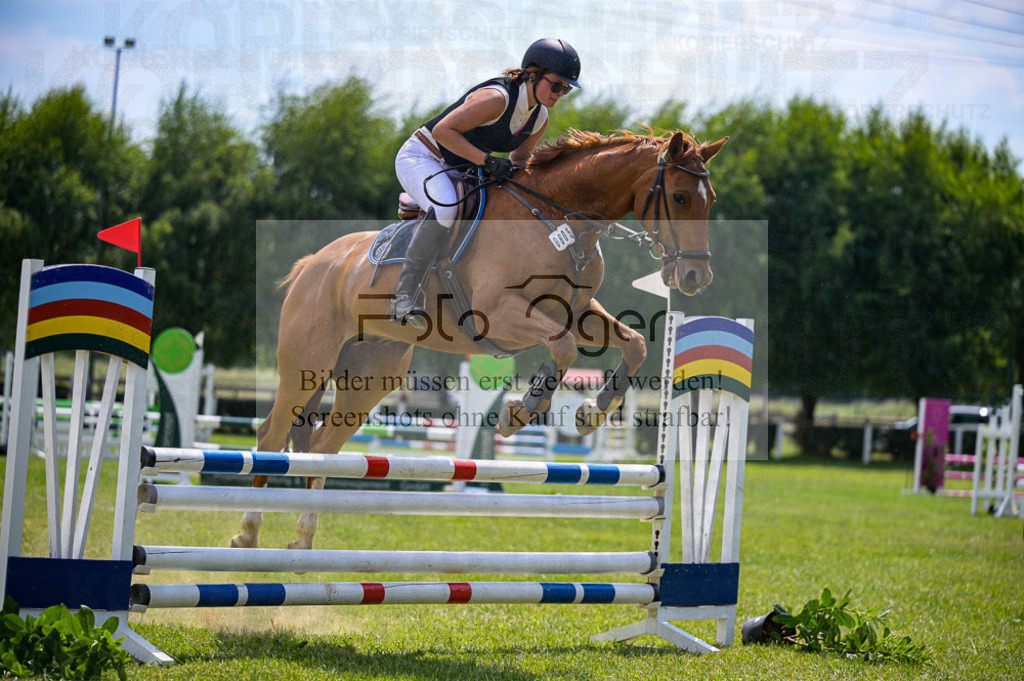 Reitturnier Voxtrup | Entdecke hochwertige Reitturnierfotos von Foto Oger. Professionell, emotional und authentisch – jetzt Lieblingsmomente im Shop bestellen.Deutschlandweite Turnierfotografie. - Realisiert mit Pictrs.com