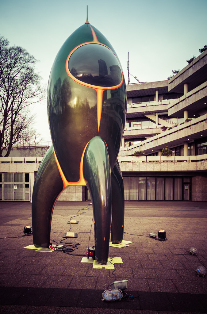 32C3 02 - URBANISTER | Durch die Stadt gehen, als wohnte man woanders. Fotografie, subjektiver Urbanismus und aktiver Müßiggang. - Realisiert mit Pictrs.com