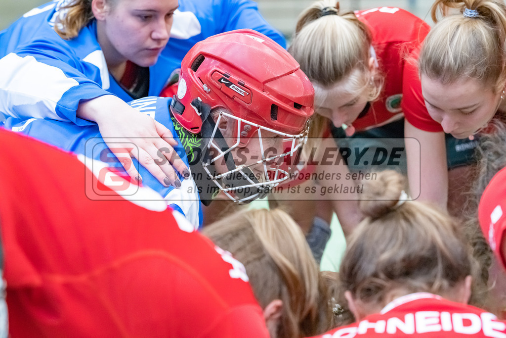 HK_20230122_103032 | 1. Bundesliga ( Halle ) Damen Crefelder HTC - Rot-Weiss Köln am 22.1.2023 Crefelder HTC  ( CHTC ) Halle Glockenspitz , Krefeld , Sonja Thüner Torfrau ( Crefelder HTc #1 )