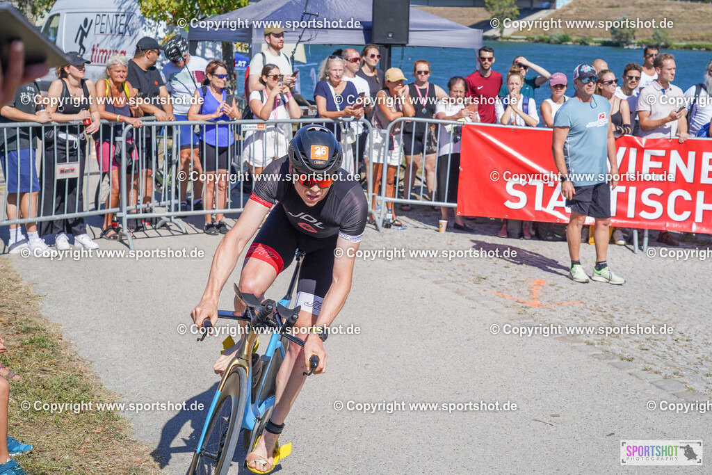 DSC01023 | Vienna Triathlon 2024                                        P3 Event                                                             #yourpictrs #sportshot_your_pictrs                 @Sportshotphotography                                     Photo Credit: www.sportshot.de