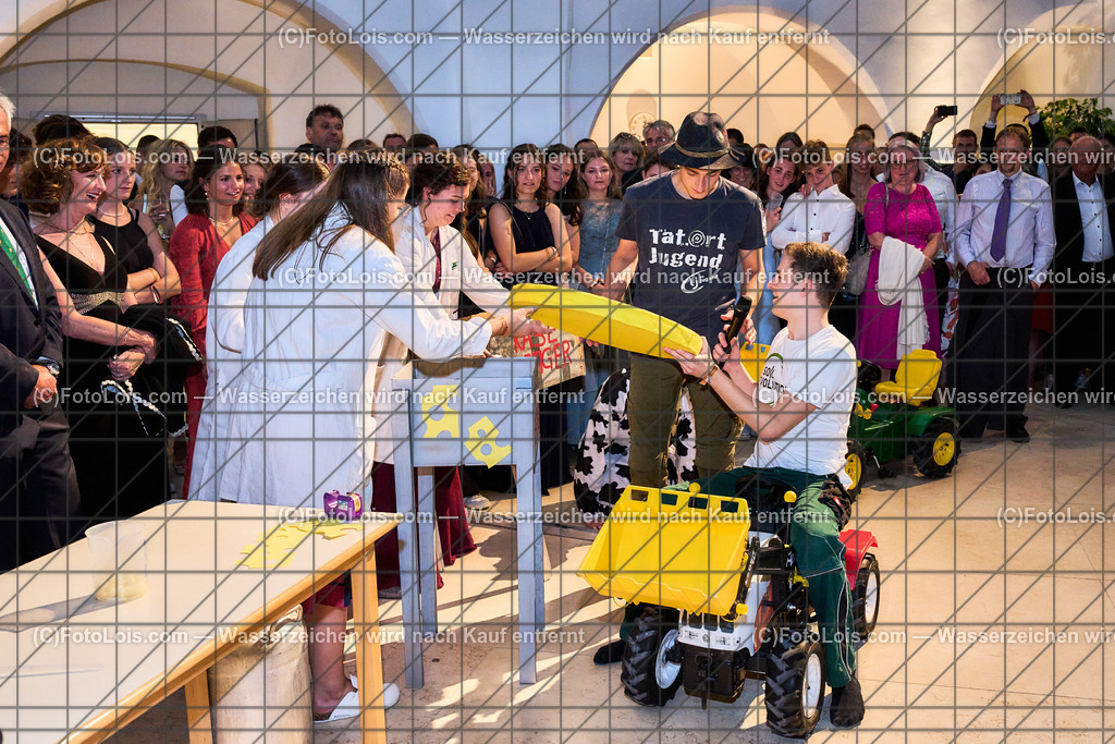 ALP4025_FJ-Sommernachtsball | (C)FotoLois.com, Alois Spandl, Francisco Josephinum SOMMERNACHSBALL der Maturantinnen und Maturanten im Schloß Weinzierl in Wieselburg-Land, Fr 23. Juni 2023.