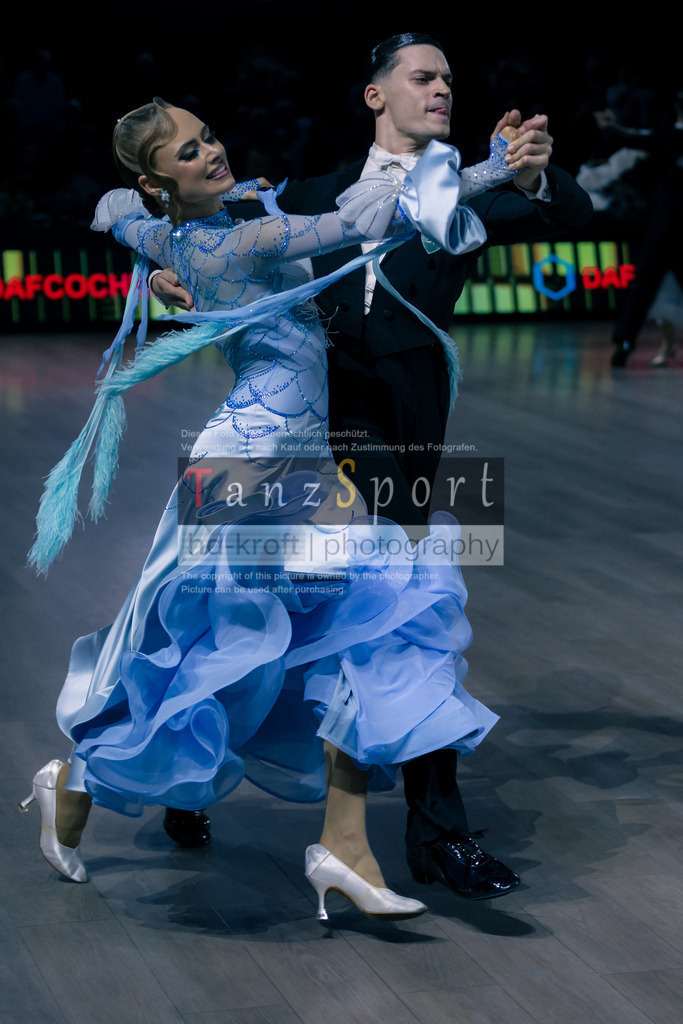 20251101_TGP_5931 | Tanzsportbilder, Standardtanz, Lateintanz, WDSF, DTV, LTVB, dancecomp, goc, hessen tanzt, blaues band der spree, walzer, tango, wiener walzer, slowfox, quickstepp, samba, rumba, cha-cha-cha, paso doble. jive, hd-kroft photography, turniertanzsport