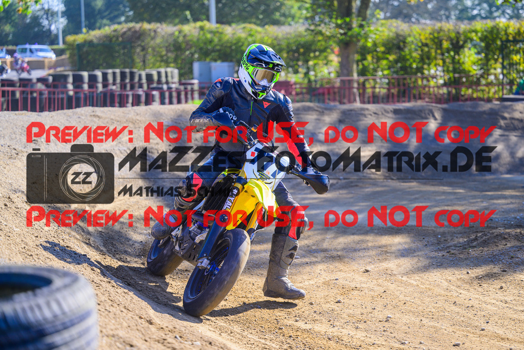 MaZZes_Fotomatrix_20241004_6021986_4336 | SUPERMOTO