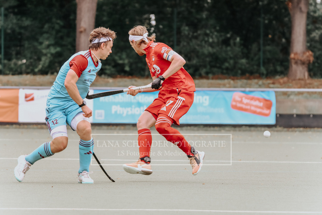 Herren_Bundesliga_02_F_RWK-UHC_21.09.25_Köln (266 von 471) | lanaschraderfotografie - Realisiert mit Pictrs.com