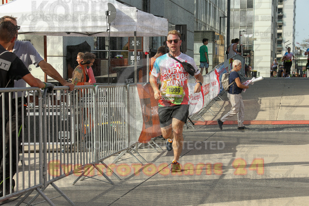 250920_1542_EX1_0514 | Sportfotografie im Rhein-Sieg Kreis, Köln, Bonn, NRW, Rheinland Pfalz, Hessen, etc. Unser Tätigkeitsfeld umfasst den Laufsport vom Volkslauf über den Marathon, Duathlon, Triathon bis zum Ultralauf wie Kölnpfad Ultra oder Schindertrail.