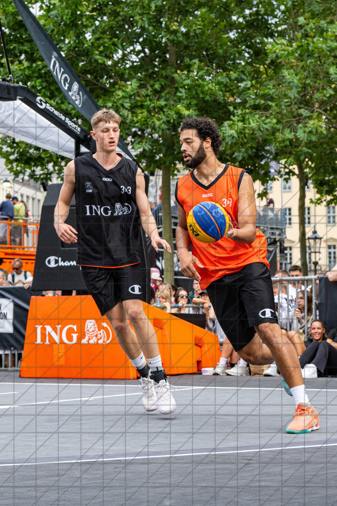 DIE FINALS 2025 | Dt. Meisterschaft 3x3   | 1/4 Finale Männer //  02.08.25: DIE FINALS 2025 | Dt. Meisterschaft 3x3   / Dresden / Deutschland  //   CREDIT:www.bullenfotos.de, Martin König, Hörner Weg 40, D-49078 Osnabrück, +4917663732967 // Nutzung und Weitergabe nur zu den vereinbarten Zwecken. Presseanfragen an Ersteller. Alle Rechte beim Ersteller. Honorierung nach MFM. - Realisiert mit Pictrs.com