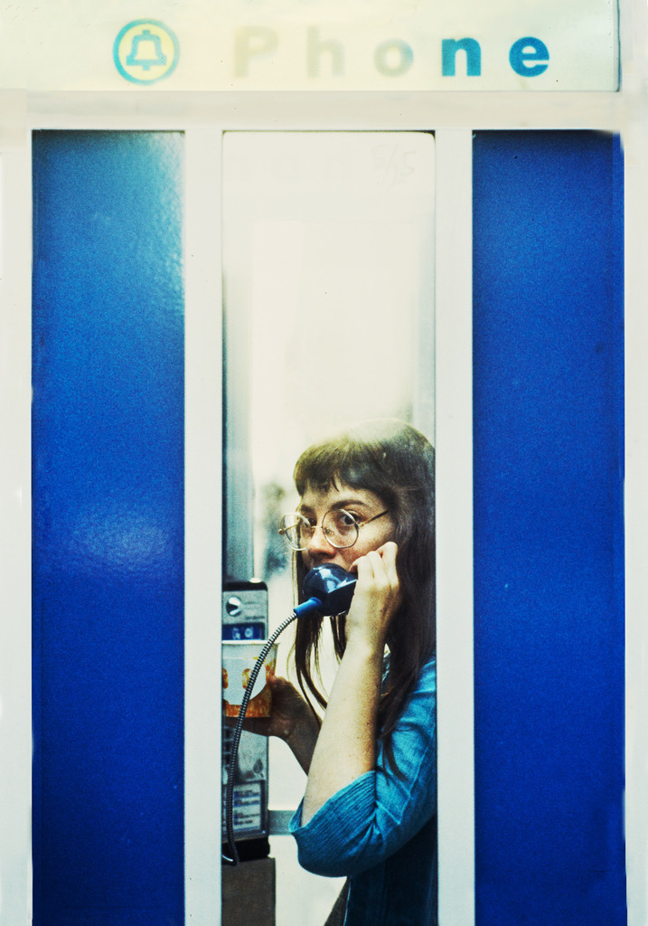 04USA_NYC_sreet_phone_1980_9730 | Beegebilder online. 
BIldarchiv von Beege Fotodesign mit ausgewählten Werken, die sich besonders gut für die Dekoration Ihrer Räume oder Wände eignen. 