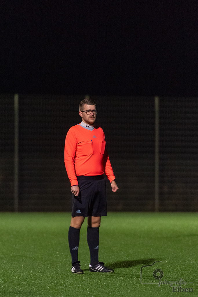 JFV Edewecht-VFL Oldenburg | A-Jugend Bezirkspokal; JFV Edewecht (grün)-VFL Oldenburg (weiß) am 27.02.2024; in Edewecht (Sportpark Göhlenweg), Photo: Philip Eiben 2024 - Realisiert mit Pictrs.com