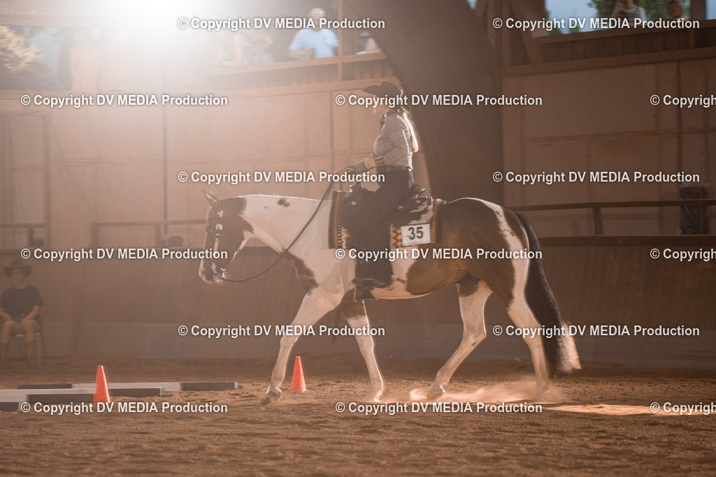 NE101222 | dv-media-shop - Realisiert mit Pictrs.com