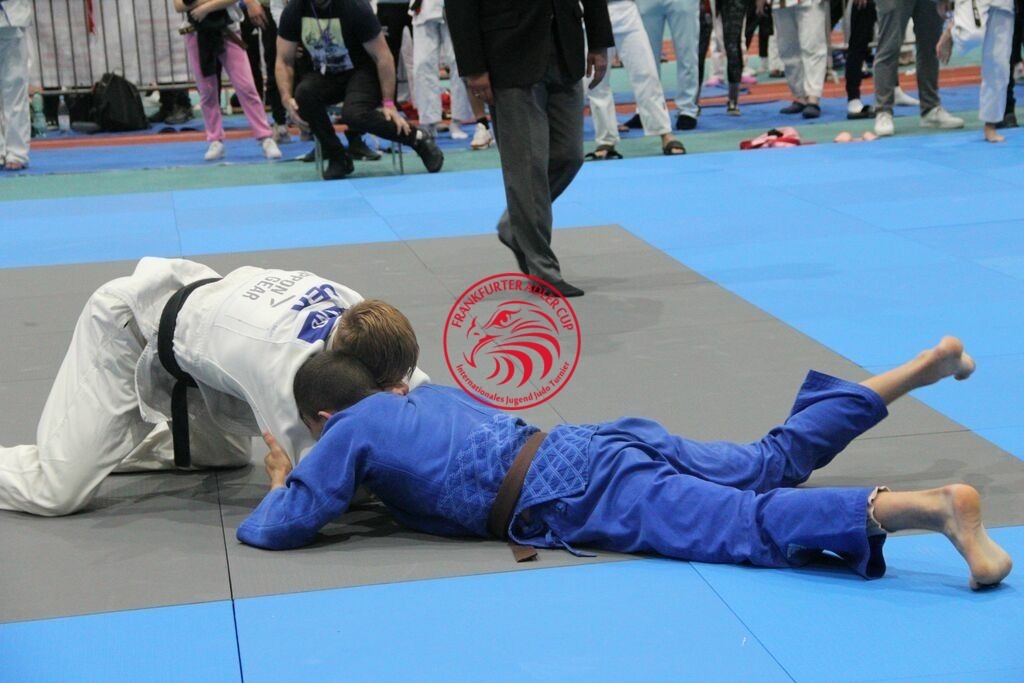 IMG_3894 | Fotos vom Adler Cup - Pictures from Adler Cup

Hier findet Ihr alle Eindrücke und großen Momente der Adler Cup Wochenenden. Here you will find all impressions and great moments of the Adler Cup weekends. - Realisiert mit Pictrs.com