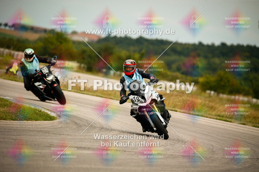 _MOT6681 | Hier findet Ihr Bilder von Touristenfahrten auf der Nürburgring Nordschleife oder von anderen Veranstaltungen die ich besucht habe. Viel Spass beim Durch Schauen 