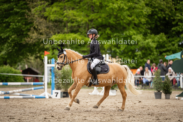 Bad_Meinberg_07298 | saradresslerfotografie - Realisiert mit Pictrs.com