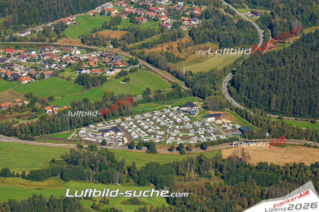 Aktuelles Luftbild von Camping Bodenmais Kauf mit Lizenz / Bildrechten möglich- Die Luftaufnahme wurde 2021 mittels UL-Flugzeug erstellt ( keine Drohne ) - hochauflösende Kamera-Systeme von  Canon -Beste Qualität - Für grossformatige Ausdrucke geeignet. Die Geschenkidee !