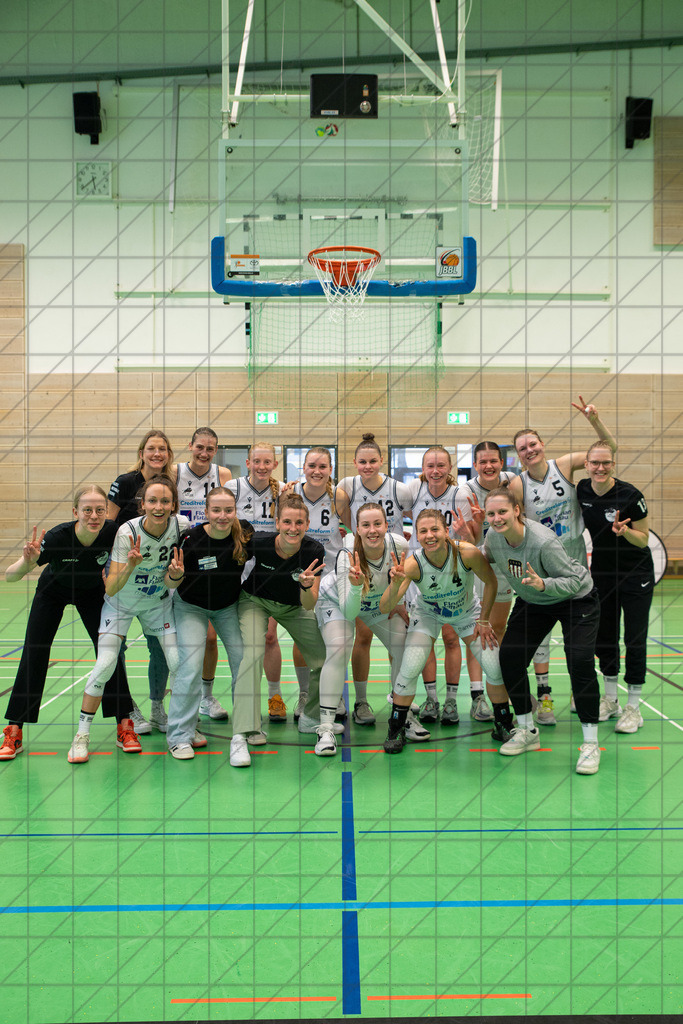 2. DBBL Nord 24/25 | 09.03.2025 | BBC OS vs. ChemCats Chemnitz | 2. DBBL Nord 24/25 | 09.03.2025 | BBC OS vs. ChemCats Chemnitz - - - - - CREDIT, www.bullenfotos.de, Martin König, Hörner Weg 40, D-49078 Osnabrück, +4917663732967, Nutzung und Weitergabe nur zu den vereinbarten Zwecken. Presseanfragen an Urheber. Alle Rechte beim Urheber. - - - - - - Realisiert mit Pictrs.com