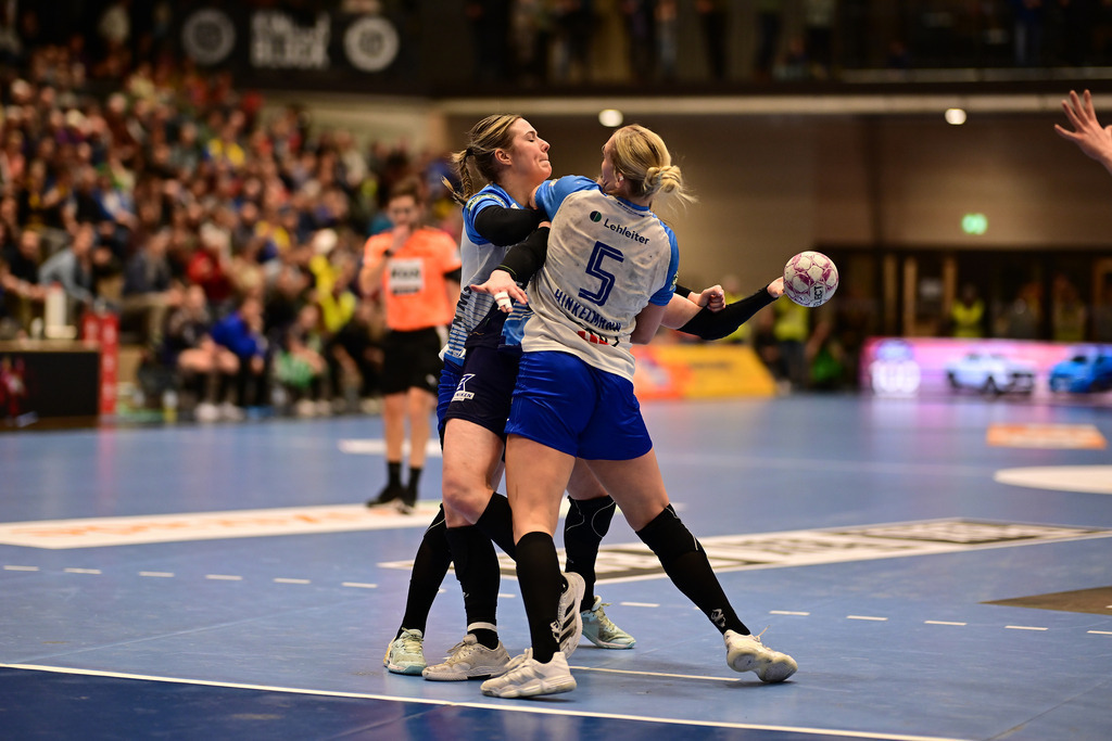 Handball I Frauen I Saison 2025-2026 I 14. HBF I 1. Spieltag I Buxtehuder SV - Sport-Union Neckarsulm | Der Sportfotograf. - Realisiert mit Pictrs.com