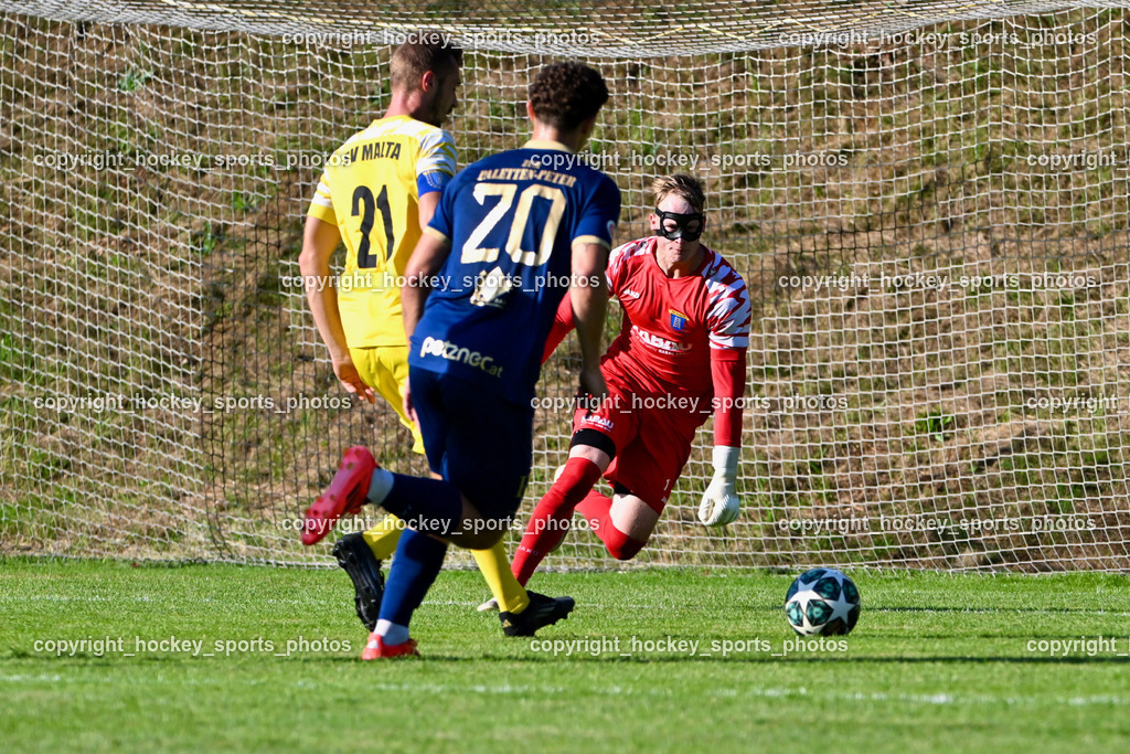 SV Malta vs. ATUS Velden | #20 Alessandro Kiko ATUS Velden, #21 Manuel Dullnig SV Malta, #1 Sascha Thaler SV Malta, SV Malta vs. ATUS Velden, SV Malta vs. ATUS Velden am 19.08.2025 in Malta (Sportplatz Malta), Austria, (Photo by Bernd Stefan)