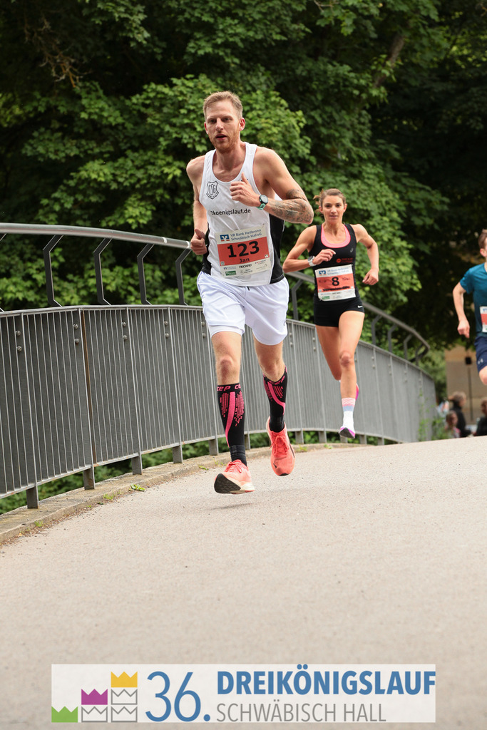 VR Bank Hauptlauf 10km | 3königslauf 2022 VR Bank Hauptlauf - Realisiert mit Pictrs.com
