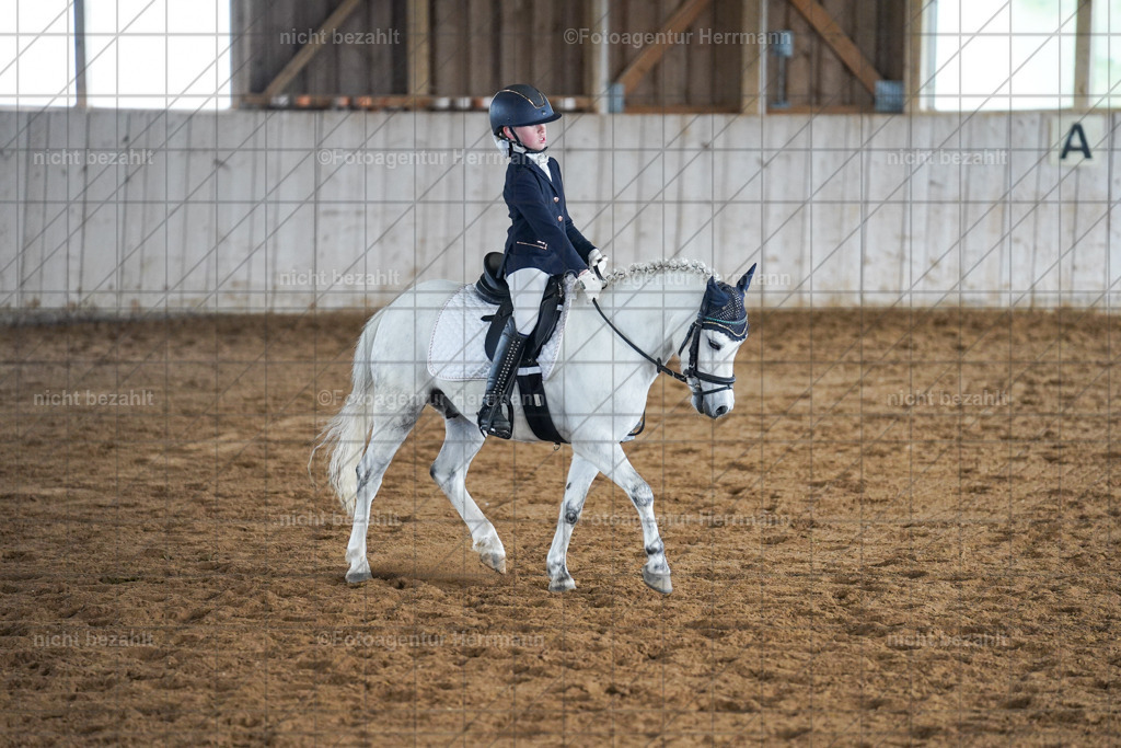20230520-FAH04963 | Frühjahrsturnier, Landsberg am Lech, 2023, Reitclub Landsberg, Turnierbilder, Fotos Turnier Landsberg, Fotoagentur Herrmann, Turnierfotografen Bayern, Reitsport Fotograf, Pferde Fotograf