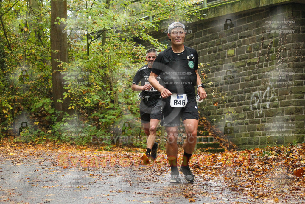 241027_1228_EV4_6886 | Sportfotografie im Rhein-Sieg Kreis, Köln, Bonn, NRW, Rheinland Pfalz, Hessen, etc. Unser Tätigkeitsfeld umfasst den Laufsport vom Volkslauf über den Marathon, Duathlon, Triathon bis zum Ultralauf wie Kölnpfad Ultra oder Schindertrail.