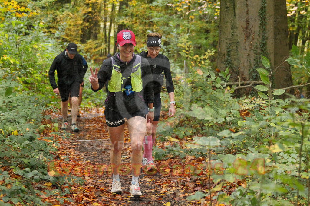 251026_1257_EV4_6168 | Sportfotografie im Rhein-Sieg Kreis, Köln, Bonn, NRW, Rheinland Pfalz, Hessen, etc. Unser Tätigkeitsfeld umfasst den Laufsport vom Volkslauf über den Marathon, Duathlon, Triathon bis zum Ultralauf wie Kölnpfad Ultra oder Schindertrail.