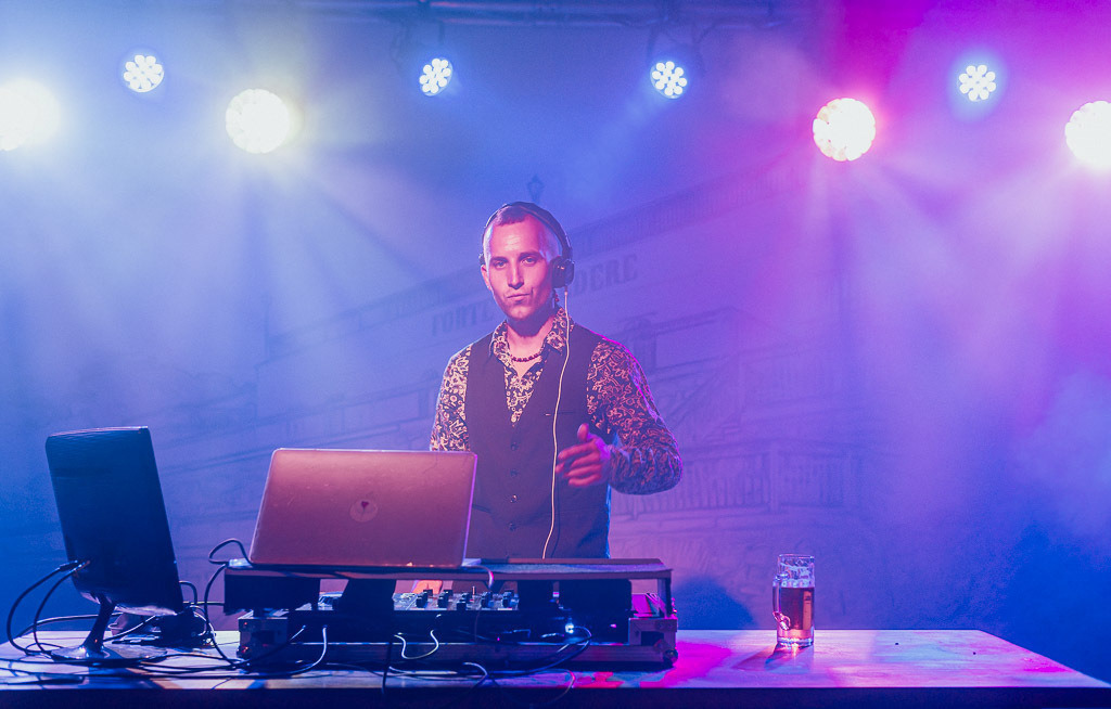 DJ Klabautermann | DJ Klabautermann im Forte Belvedere Leisnig zum Festival Hallo Leisnig 2022. - Realisiert mit Pictrs.com