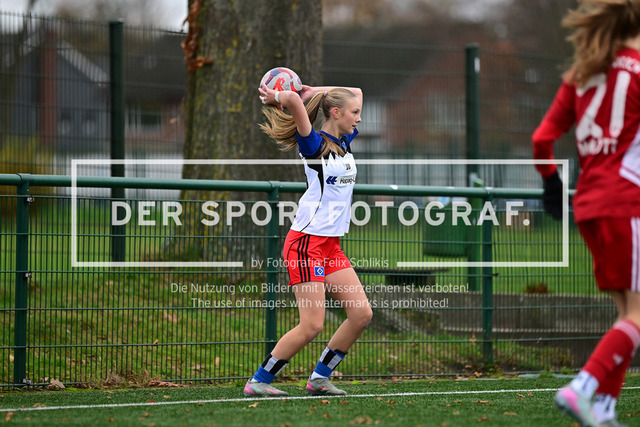 Fußball I Juniorinnen I Saison 2025-2026 I Regionalliga Nord I 7. Spieltag I Hamburger SV U17 - SpVg Aurich U17 I 02275 | Der Sportfotograf. - Realisiert mit Pictrs.com