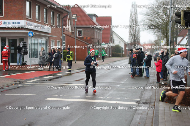 WMLA3045 | Bildershop "Sportfotograf-Oldenburg" mit Fotos von Sportevents in Oldenburg und Umzu. - Realisiert mit Pictrs.com