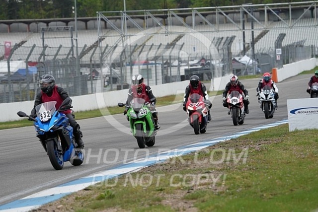 2024_04_29_PBK_12554 | Sportfotografie; SlowMotion; Video; Rennstrecke; Hafeneger; Speer; Racing; RSE; BMW; CBO; Trackday; Motorsportarena; Hockenheimring; Brno; Most; Barcelona; Valencia