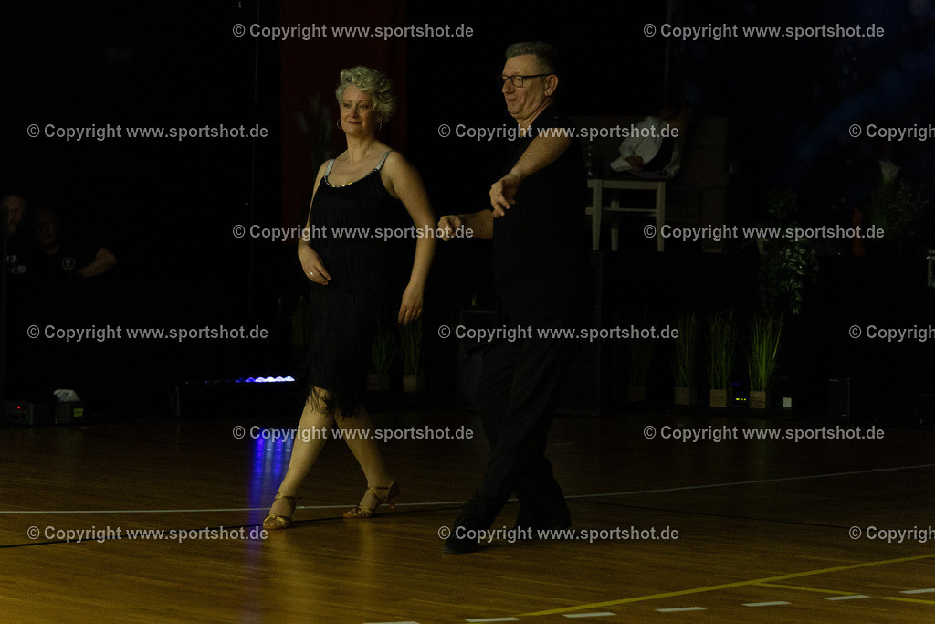 AR6_9948 | Rund um das Thema Sport-Event-Fotografie & individuelle Teilnehmerfotos. Jeder Teilnehmer wird fotografiert.