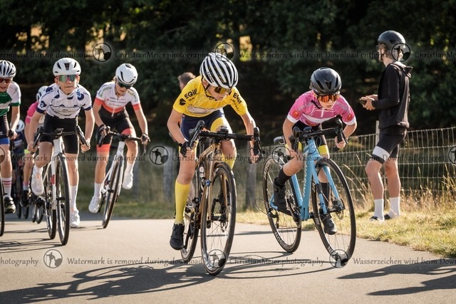 European Junior Cycling Tour Assen 2026 | Fotos der European Junior Cycling Tour Assen 2026 - Realisiert mit Pictrs.com