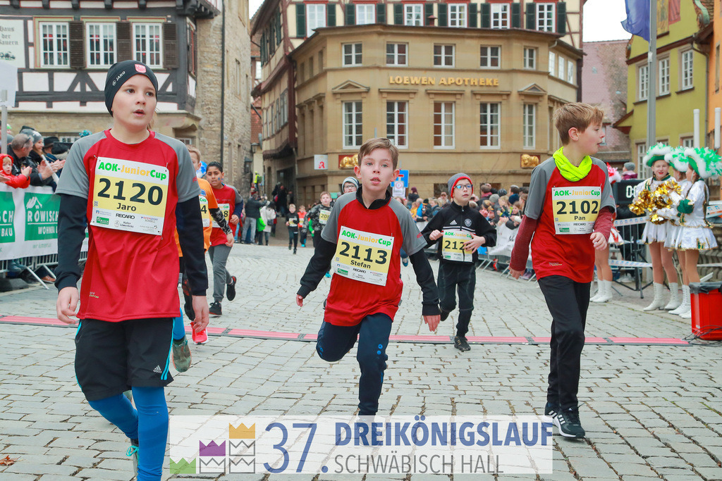 AOK JuniorCup 400m | 3Koenigslauf 2023 - Realisiert mit Pictrs.com