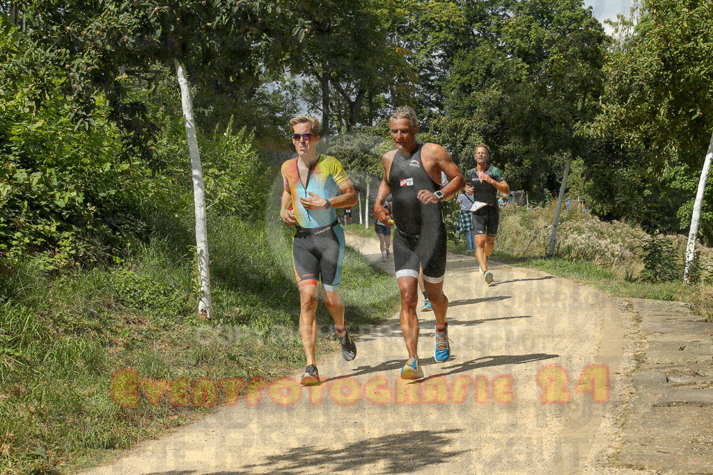 250824_1335_EX1_2931 | Sportfotografie im Rhein-Sieg Kreis, Köln, Bonn, NRW, Rheinland Pfalz, Hessen, etc. Unser Tätigkeitsfeld umfasst den Laufsport vom Volkslauf über den Marathon, Duathlon, Triathon bis zum Ultralauf wie Kölnpfad Ultra oder Schindertrail.